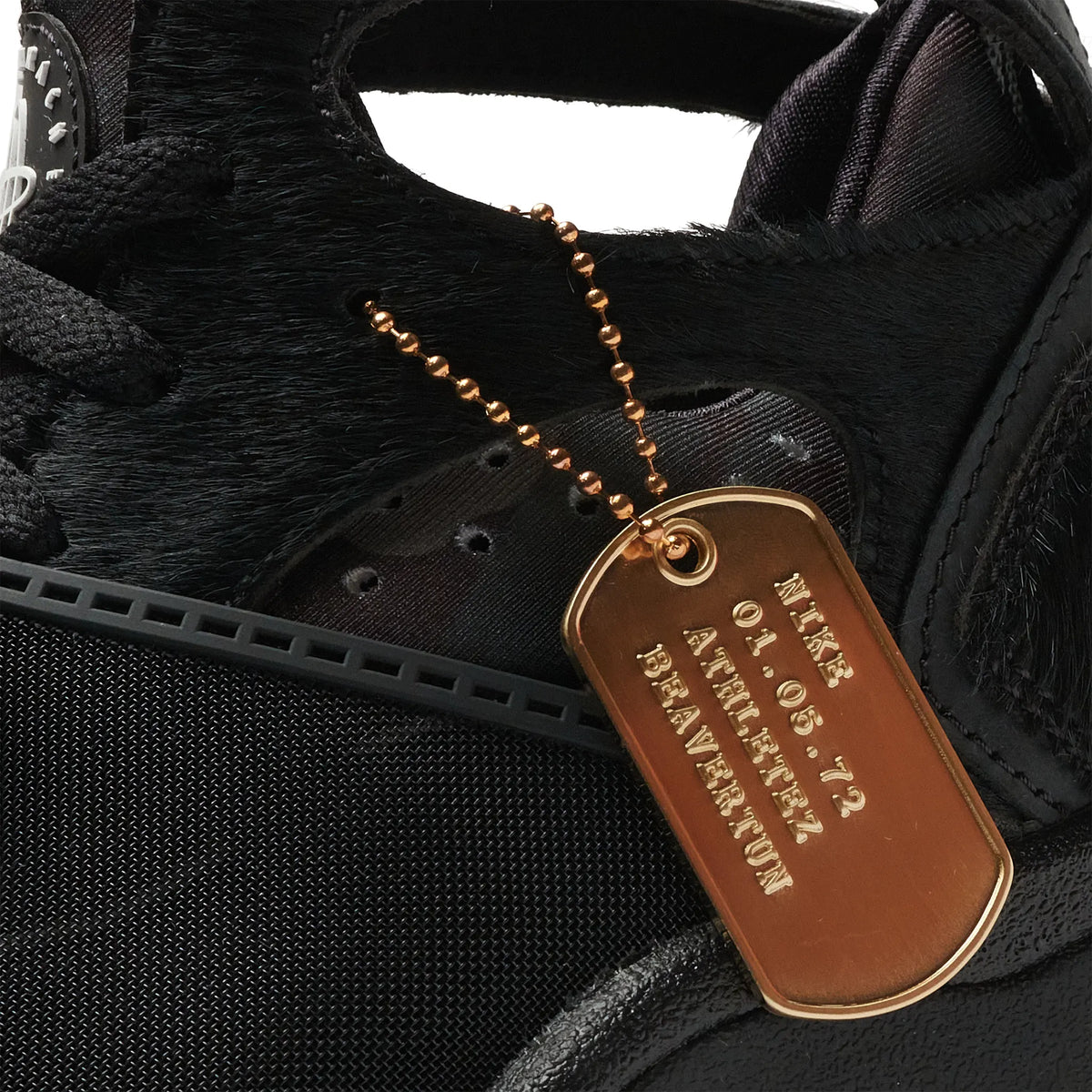 Corteiz x Nike Air Huarache Onyx Sneakers - Black