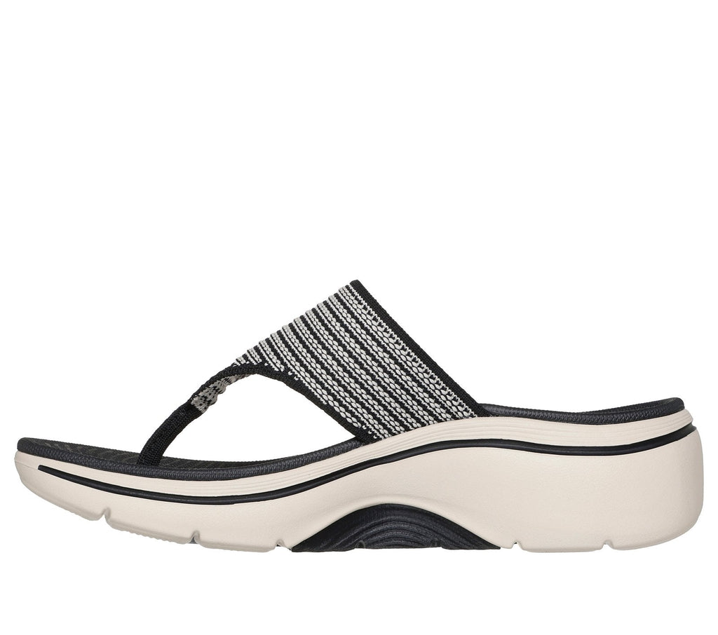 GO WALK Arch Fit 2.0 Sandal - Resort Day