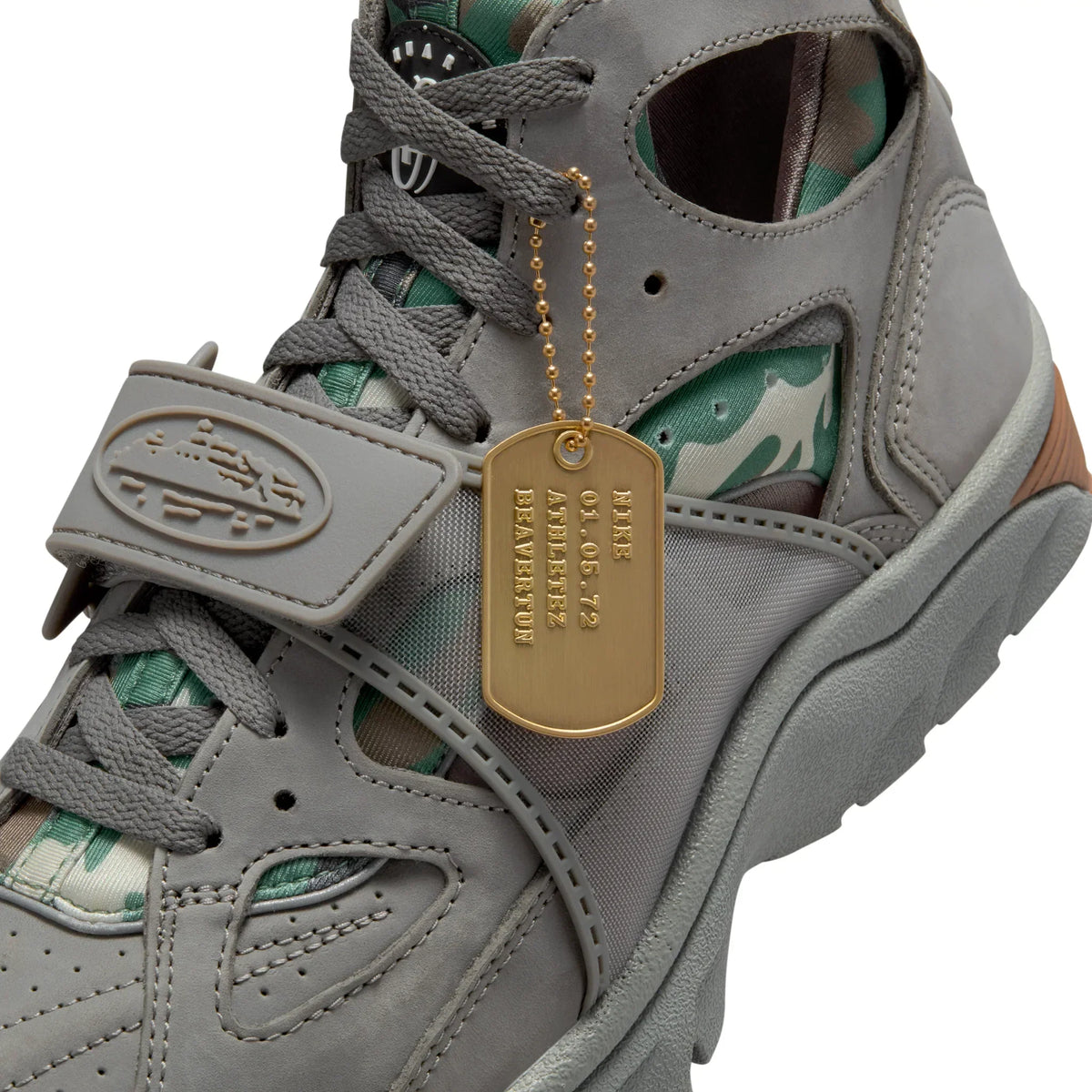 Corteiz x Nike Air Huarache Gully Grey Sneakers